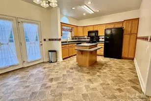 1054 Sandy Springs Rd, Rutherfordton, NC 28139 - Photo 7