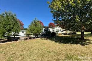 41 Little Hungry Rd, Hendersonville, NC 28792 - Photo 1