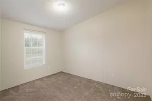 41 Little Hungry Rd, Hendersonville, NC 28792 - Photo 15