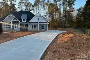 107 Chalfont Ct, Salisbury, NC 28147 - Photo 3