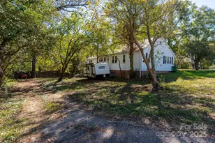 900 Chesterfield Ave, Lancaster, SC 29720 - Photo 33