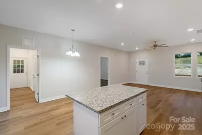 118 Aspen Street, Yadkinville, NC 27055 - Photo 11