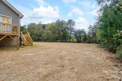 118 Aspen Street, Yadkinville, NC 27055 - Photo 33