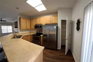 8705 Wandering Creek Way, Charlotte, NC 28227 - Photo 7