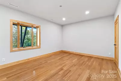 575 Croft Way, Bakersville, NC 28705 - Photo 29