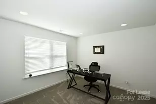 2046 McDonald Dr, Charlotte, NC 28216 - Photo 11