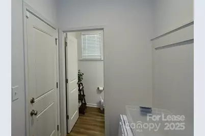 2046 McDonald Drive, Charlotte, NC 28216 - Photo 5