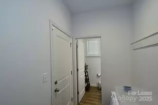 2046 McDonald Dr, Charlotte, NC 28216 - Photo 5