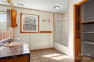 543 Blacksnake Rd, Stanley, NC 28164 - Photo 15