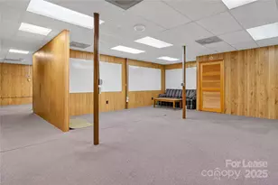 1515 Newton Dr, Statesville, NC 28677 - Photo 1