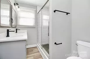 2921 Ravencroft Dr, Charlotte, NC 28208 - Photo 21