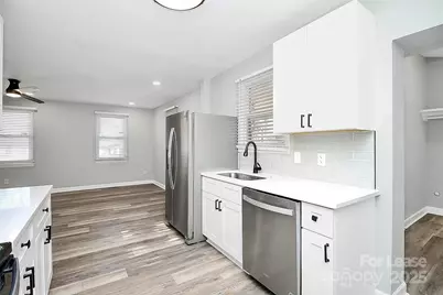 2921 Ravencroft Drive, Charlotte, NC 28208 - Photo 5