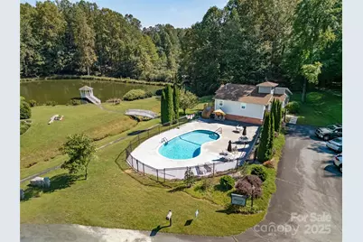 110 Lakeview Court, Brevard, NC 28712 - Photo 29