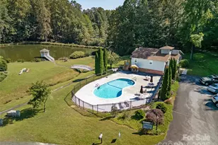 110 Lakeview Ct, Brevard, NC 28712 - Photo 29