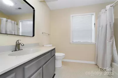 110 Lakeview Court, Brevard, NC 28712 - Photo 17