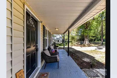 1620 Blueberry Street, Mount Pleasant, NC 28124 - Photo 5