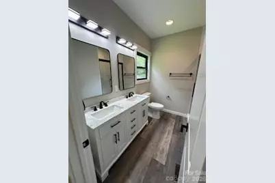 203 2 S Oconeechee Avenue, Black Mountain, NC 28711 - Photo 13
