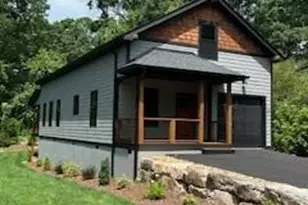 203 2 S Oconeechee Ave, Black Mountain, NC 28711 - Photo 3