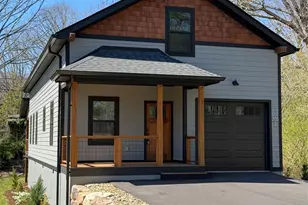 203 2 S Oconeechee Ave, Black Mountain, NC 28711 - Photo 1