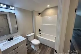 203 2 S Oconeechee Ave, Black Mountain, NC 28711 - Photo 17