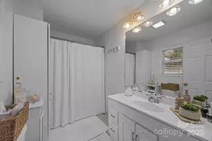 124 Lytle Cove Rd, Swannanoa, NC 28778 - Photo 5