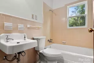 37 Lynn Ave, Cheraw, SC 29520 - Photo 13