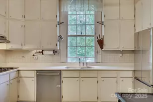 621 Meeting Rd, Edgefield, SC 29824 - Photo 13