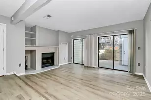 427 W 8th St, Charlotte, NC 28202 - Photo 9