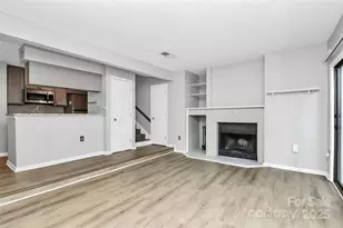 427 W 8th St, Charlotte, NC 28202 - Photo 11