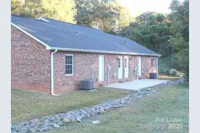 495 S Government Street, Lincolnton, NC 28092 - Photo 15