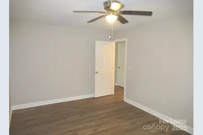 495 S Government Street, Lincolnton, NC 28092 - Photo 13