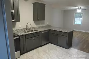 495 S Government St, Lincolnton, NC 28092 - Photo 7