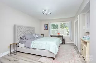 629 Grandin Rd, Charlotte, NC 28208 - Photo 15