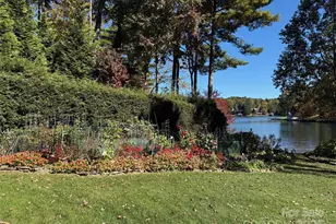 568 W Club Blvd, Lake Toxaway, NC 28747 - Photo 37