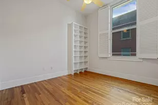 84 W Walnut St, Asheville, NC 28801 - Photo 17