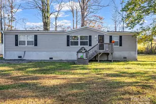 221 Turkey Pen Gap Rd, Horse Shoe, NC 28742 - Photo 15
