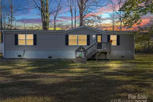 221 Turkey Pen Gap Rd, Horse Shoe, NC 28742 - Photo 1