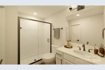 4418 Oat Grass Circle #Houndstooth, Charlotte, NC 28213 - Photo 5