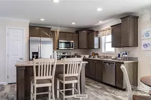 2218 Peachtree Ave, Great Falls, SC 29055 - Photo 1