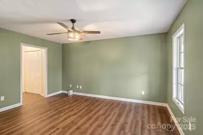 182 White Stone Lane, Hendersonville, NC 28791 - Photo 9