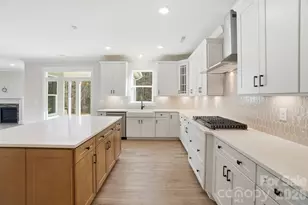 1425 Knob Crk Dr, Gastonia, NC 28054 - Photo 19