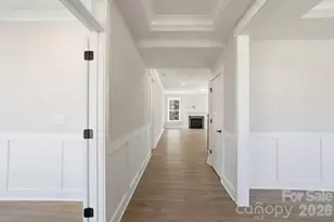 1425 Knob Crk Dr, Gastonia, NC 28054 - Photo 3