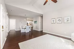 8572 Highland Glen Dr, Charlotte, NC 28269 - Photo 3