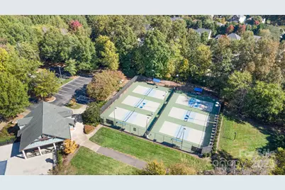 8572 Highland Glen Drive, Charlotte, NC 28269 - Photo 27