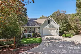 6 Wagon Trce, Flat Rock, NC 28731 - Photo 1