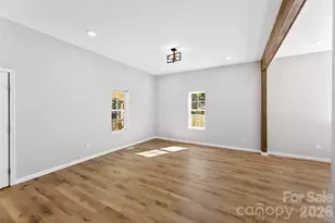 1000 Caldwell St, Statesville, NC 28677 - Photo 5