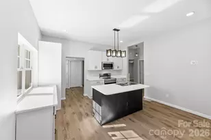 1000 Caldwell St, Statesville, NC 28677 - Photo 13