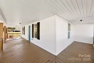 1000 Caldwell St, Statesville, NC 28677 - Photo 7