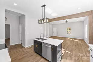 1000 Caldwell St, Statesville, NC 28677 - Photo 15