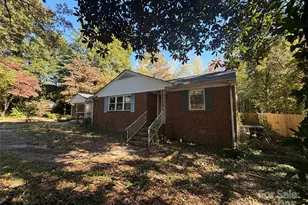 137 Birchwood Dr, Charlotte, NC 28214 - Photo 3